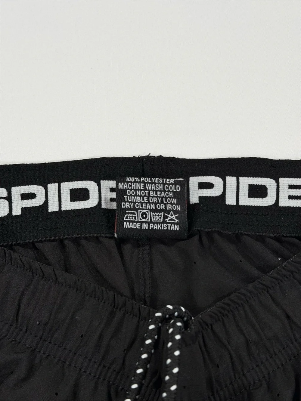 Spiderz Mens Medium Athletic Shorts Black Perforated Running Workout Gym Pockets